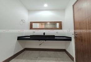 Foto de inmueble en Mitras Centro, Col. Mitras Centro C.P. 64460, Monterrey