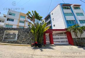 Foto de inmueble en  , Col. Mozimba 1a Secc C.P. 39463, Acapulco de Juárez