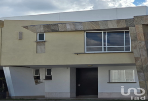 Foto de inmueble en ORANJE #358, Col. Cañada Diamante C.P. 37358, León