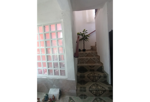 Foto de inmueble en colonia Mexico, Col. San Rafael C.P. 76806, San Juan del Río