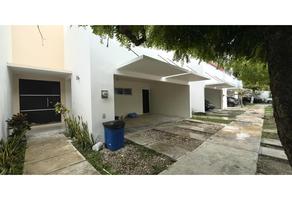 Foto de inmueble en  , Col. Paseo de los Bosques C.P. 24157, Carmen