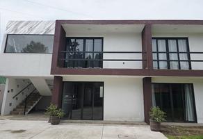 Foto de inmueble en Paseo de los Sauces, Col. Llano Grande C.P. 52148, Metepec