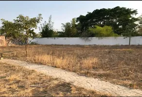 Foto de inmueble en Paseo del Lago, Col. Puerta Paraíso C.P. 28018, Colima