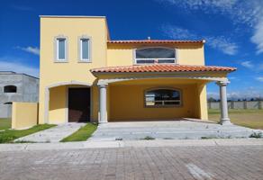 Foto de inmueble en Paseo san Isidro #251, Col. Santiaguito C.P. 52140, Metepec