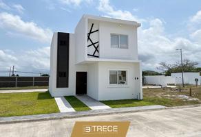 Foto de inmueble en Casa en Fraccionamiento Jardines del Sur, Paso del Toro Veracruz, Col. Paso Del Toro C.P. 94277, Medellín de Bravo