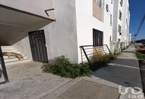 Foto de inmueble en PRIMAVERA, Col. Paseo Kusamil C.P. 77539, Benito Juárez