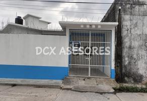 Foto de inmueble en Prof. Enrique de la Fuente, Col. Santa Amalia C.P. 86370, Comalcalco