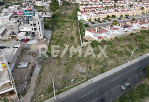 Foto de inmueble en PROL BERNARDO QUINTANA, Col. Cerrito Colorado C.P. 76116, Querétaro