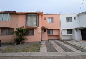 Foto de inmueble en Prolongaciónn José María Pino Suárez #459, Col. Residencial Frondoso C.P. 76177, Querétaro