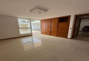 Foto de inmueble en RUISENOR, Col. 8 de Julio C.P. 44910, Guadalajara