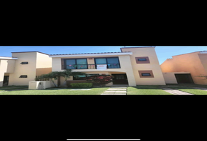 Foto de inmueble en ., Col. San Antonio Tlayacapan C.P. 45922, Chapala