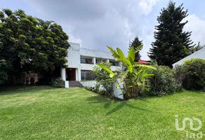 Foto de inmueble en San Cristóbal #166, Col. San Cristóbal C.P. 62230, Cuernavaca
