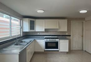 Foto de inmueble en , Col. San Francisco Coaxusco C.P. 52158, Metepec