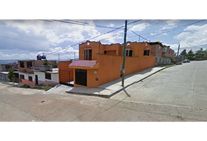 Foto de inmueble en  , Col. San Isidro Itzícuaro C.P. 58337, Morelia