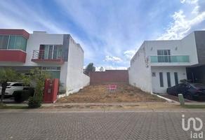 Foto de inmueble en San Martín, Col. Bosques de Santa Anita C.P. 45645, Tlajomulco de Zúñiga