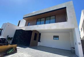 Foto de inmueble en Casa EN Venta Sierra Alta 9 Sector Carretera Nacional Monterrey N L, Col. Sierra Alta 9o Sector C.P. 64989, Monterrey