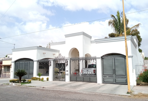 Foto de inmueble en Sonora No. 440 entre Morelos y Yaqui, Col. Ciudad Obregón Centro C.P. 85000, Cajeme