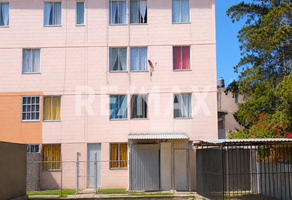 Foto de inmueble en Tlaltepan, Col. Cebadales Primera Sección C.P. 54858, Cuautitlán