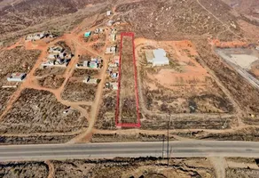 Foto de inmueble en Transpeninsular, avenida principal maneadero parte alta., Col. Maneadero C.P. 22790, Ensenada
