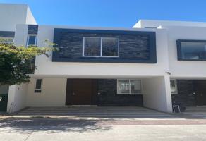 Foto de inmueble en v Atardecer 1527, Centinela I, Col. Bosques de la Primavera C.P. 45133 , Zapopan