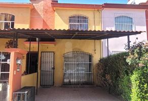 Foto de inmueble en Valle Bravo Mz 7 Lt 7 casa B #93, Col. Paseos del Valle C.P. 50260, Toluca