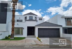 Foto de inmueble en Casa EN Venta EN Valle DEL Ángel Frente A Parque  CON Recamara EN Planta Baja, Col. Valle del Angel C.P. 31115, Chihuahua