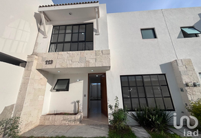 Foto de inmueble en Villa Patricia #183, Col. Candora C.P. 37668, León