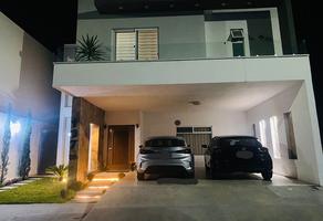 Foto de inmueble en Violeta, Col. Amorada Privada Residencial C.P. 67300, Santiago