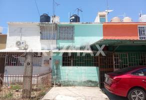 Foto de inmueble en Xonacatlan Renacimiento, Col. Renacimiento C.P. 39715, Acapulco de Juárez