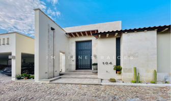 Foto de inmueble en Pedregal del Carmen, León de los Aldama, Gto., Col. Pedregal del Carmen C.P. 37299, León