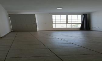Foto de inmueble en Paseos del Bosque, 76910 El Pueblito, Qro., Col. Paseos del Bosque C.P. 76910, Corregidora
