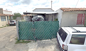 Foto de inmueble en Camino Viejo a Tesistan, La Tuzania, Zapopan, Jal. #865-23 UP 125Int. Mz H4H Mz 7 , Col. Villas de Santa Lucía C.P. 45200, Zapopan
