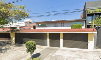 Foto de inmueble en Av. de los Bosques 208, Tecamachalco, 52780 Naucalpan de Juárez, Méx. #208, Col. Lomas de Tecamachalco Sección Bosques I y II C.P. 52780, Huixquilucan