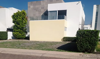 Foto de inmueble en San Miguel Totocuitlapilco #s/n, Col. San Miguel Totocuitlapilco C.P. 52143, Metepec
