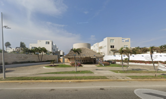 Foto de inmueble en Blvrd Barra Vieja 1000, Aeropuerto, 39893 Acapulco de Juárez, Gro. #1000Int. 4 edificio C , Col. Vida Mar Residencial C.P. 39893, Acapulco de Juárez