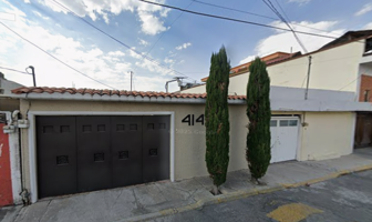 Foto de inmueble en Gladiolas 414, Villa de las Flores, 55710 San Francisco Coacalco, Méx. #414, Col. Las Rosas C.P. 55710, Coacalco de Berriozábal
