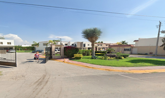 Foto de inmueble en Cto Cipreses Sur 35, Residencial Cipreses, 27105 Torreón, Coah. #35, Col. Cipreses C.P. 27105, Torreón
