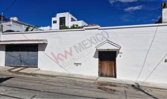Foto de inmueble en Alejandro Quijano 211, Centro, 82000 Mazatlán, Sin. #211, Col. Centro C.P. 82000, Mazatlán