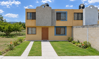 Foto de inmueble en C. Arboleda 252, Privadas el Campirano, 36643 Irapuato, Gto. #252, Col. Villas de los Pobres (8 de Junio) C.P. 36643, Irapuato