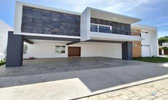 Foto de inmueble en Jacarandas, Coatepec, Ver., Col. Las Jacarandas C.P. 91519, Coatepec