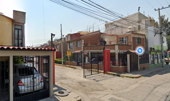 Foto de inmueble en Juan Pablo II, Santa Elena, Cuautitlán, Méx. #2, Col. Rancho Santa Elena C.P. 54850, Cuautitlán