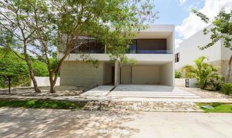Foto de inmueble en 1, Col. Yucatán Country Club C.P. 97308, Mérida