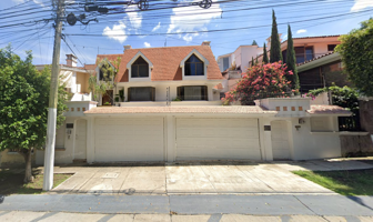 Foto de inmueble en Av Naciones Unidas, Loma Real, Zapopan, Jal., Col. Loma Real C.P. 45129, Zapopan