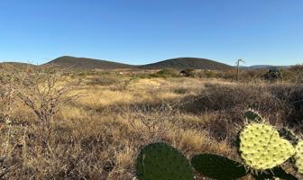 Foto de inmueble en 76983 Apapátaro, Qro., Col. Nuevo Apapátaro C.P. 76983, Huimilpan
