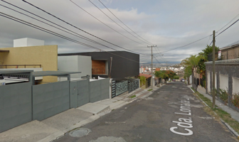 Foto de inmueble en Cerrada Loma de Landa, Col. Loma Dorada C.P. 76060, Querétaro