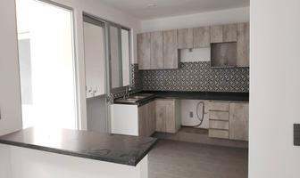 Foto de inmueble en 1a Cerrada Cuesta Bonita, Col. Cuesta Bonita C.P. 76063, Querétaro