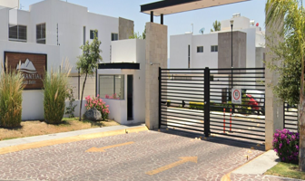 Foto de inmueble en 76623 Manantial, Qro., Col. Tuna Manza C.P. 76623, Tolimán
