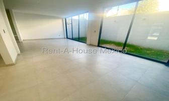 Foto de inmueble en Anillo Vial Fray Junípero Serra, 76237 Santiago de Querétaro, Qro., Col. Altozano el Nuevo Querétaro C.P. 76237, Querétaro