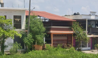 Foto de inmueble en Coalcomán Michoacan #199Int. lt 22 mz 115 zona 9, Col. La Principal C.P. 60996, Lázaro Cárdenas