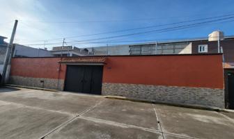 Foto de inmueble en Cda. de Gandhi, Amp. Santa Julia 3ra. Secc, Amp Sta Julia, 42080 Pachuca de Soto, Hgo. #4, Col. Ampliación Santa Julia C.P. 42080, Pachuca de Soto
